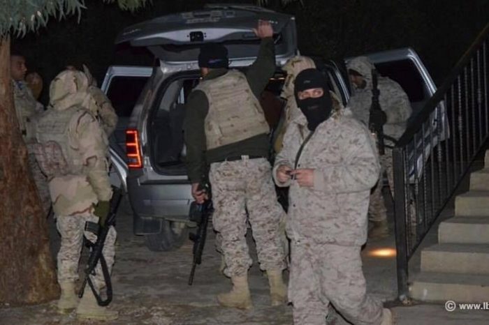 Lebanese army arrests 3 suspects of arms trafficking in Hermel
