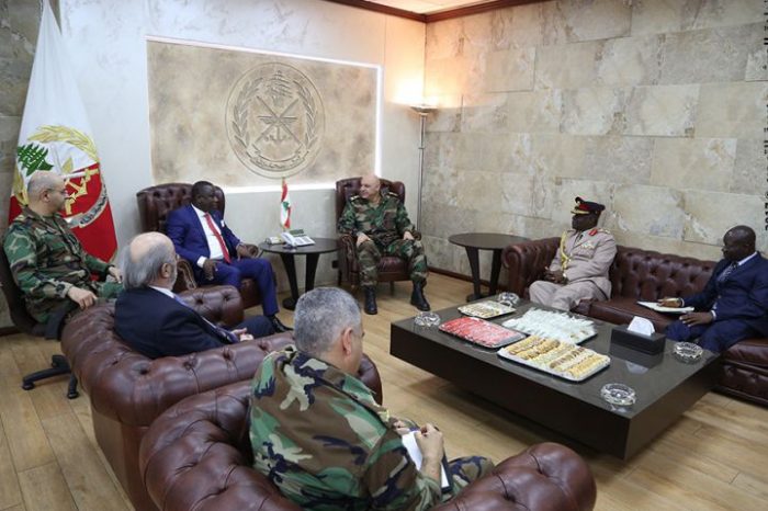 Army Commander, Ghanian Defense Minister hold talks