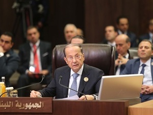 Aoun Warns on Refugee Burden, Urges End to 'Wars among Brothers'